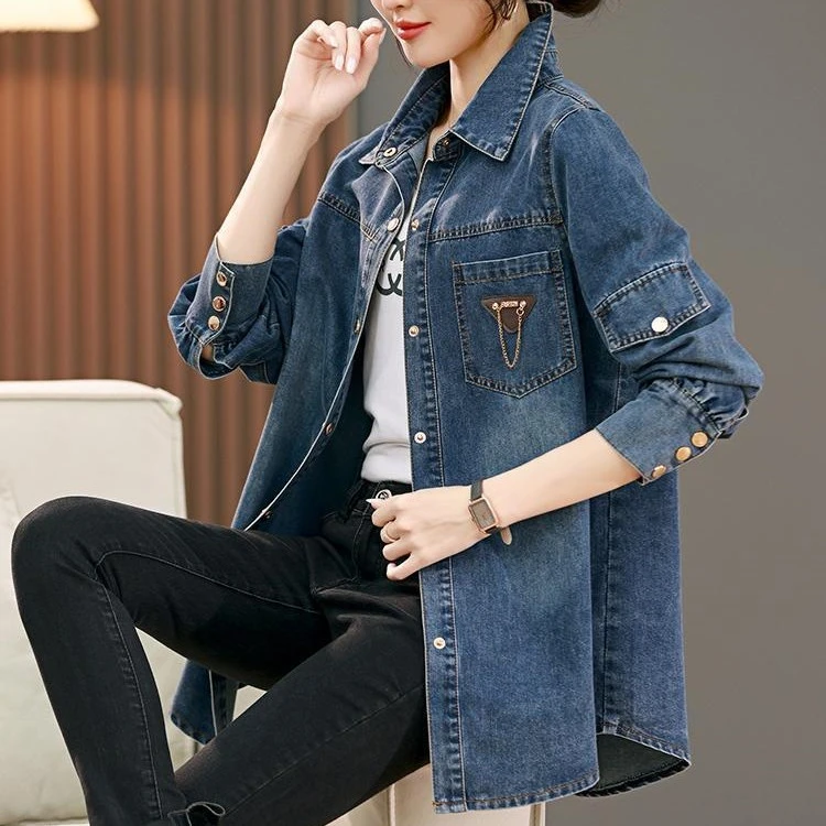 牛仔衬衫女春秋高端欧货洋气质别致显瘦上衣2025新款大码宽松外套