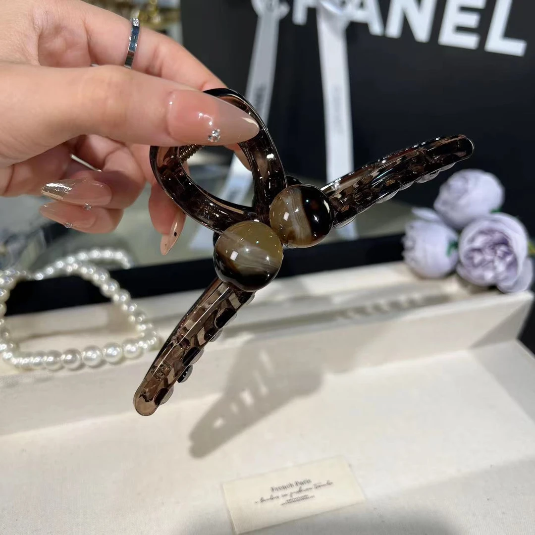 A178鲨鱼夹女高级感发夹头发量多大号发饰后脑勺新款夹子头饰抓夹