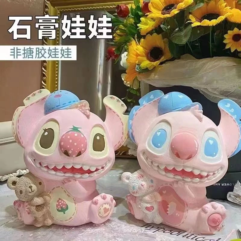 爆款史迪仔石膏娃娃抱熊网红涂鸦涂色玩具纯手工制作创意DIY上色