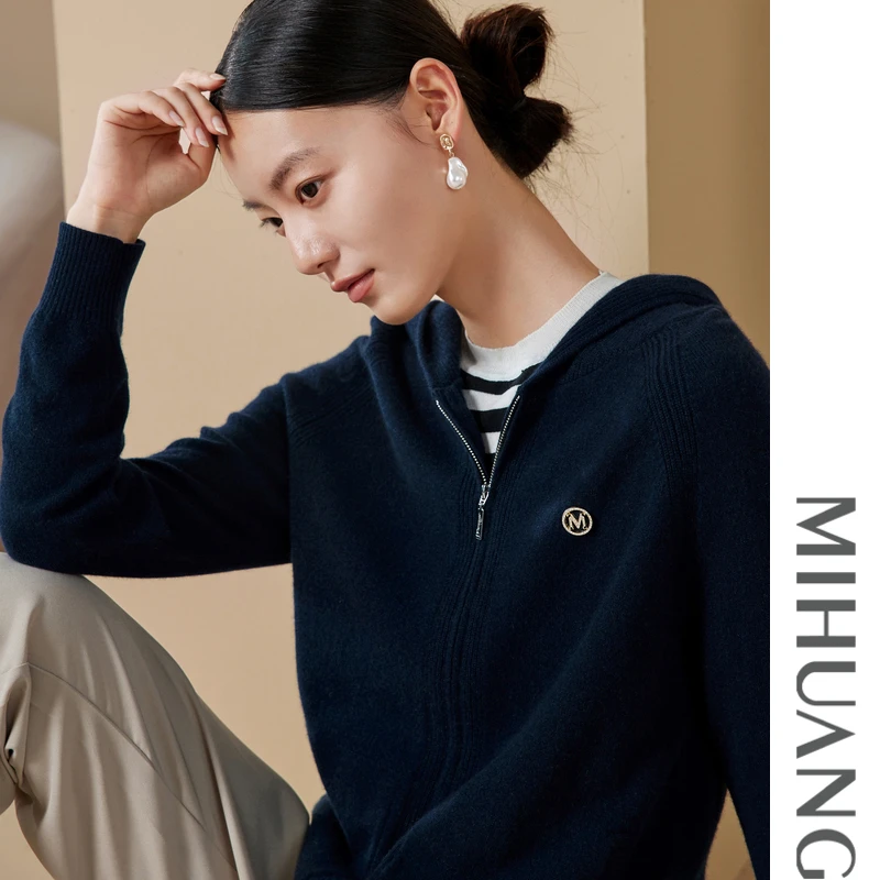 MIHUANG/米皇秋冬连帽羊绒宽松针织女衫休闲帽衫时尚上衣522126