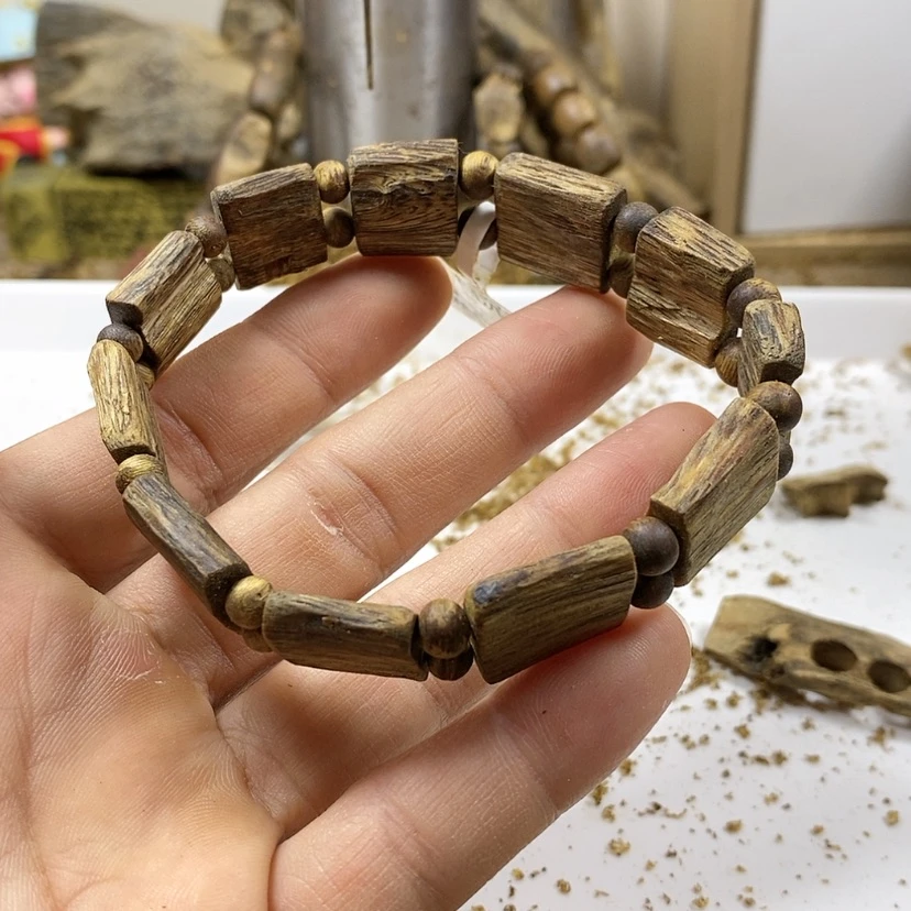 【闪购商品】沉香手串1.6-10