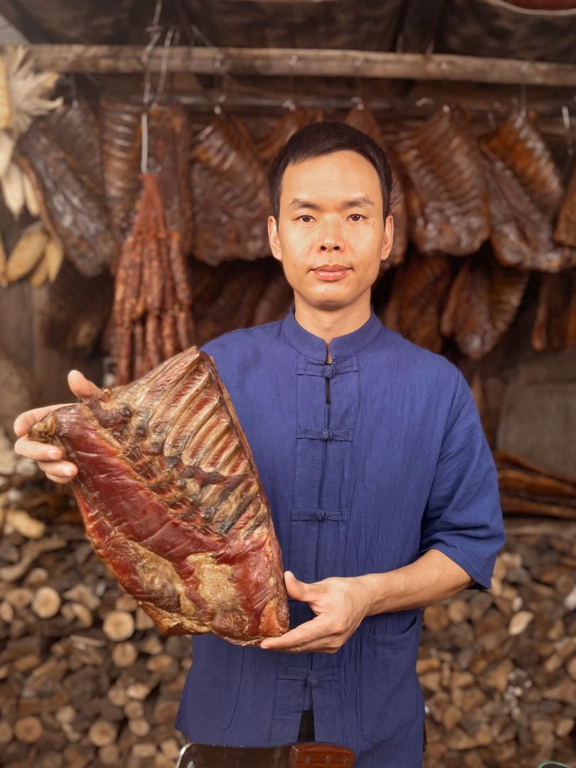 一(现场称重排骨五花）恩施烟熏腊排骨五花