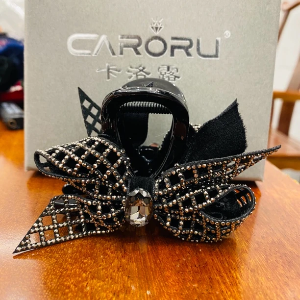 CARORU卡洛露-【格钻结】专柜同步韩国时尚抓夹