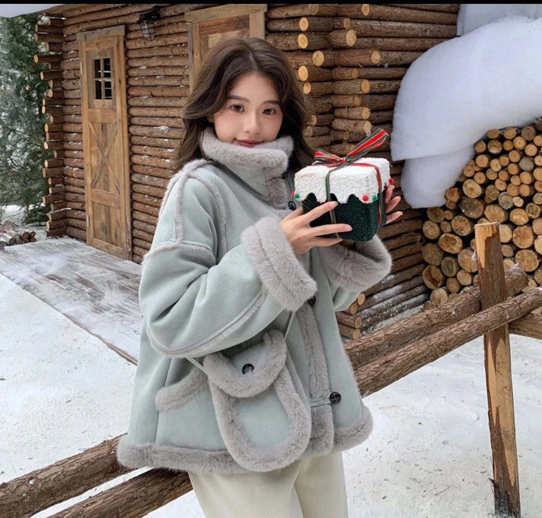 【765】 [送包包]女童时尚慵懒风拼接立领机车服外套~ 专柜版带拉链