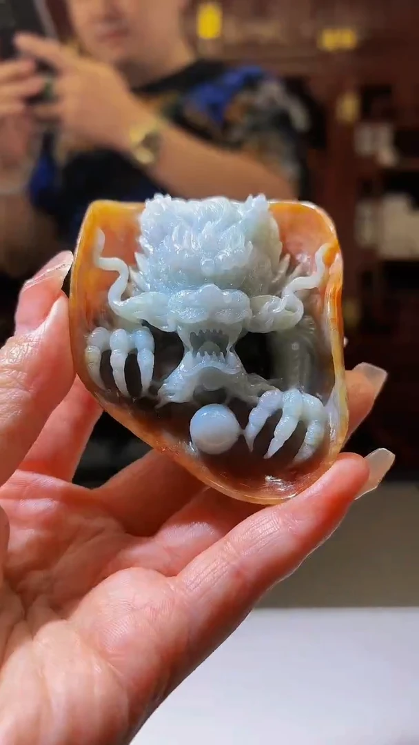 【闪购商品】定制翡翠未镶嵌1026/Y/龙