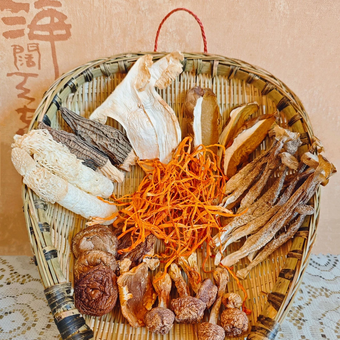 四川甘孜 松茸羊肚菌等八味山货菌汤包 干货食材 煲汤火锅食材65g