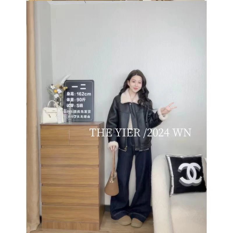 高级机车风拼接皮衣女冬季复古炸街新款独特超好看外套5812