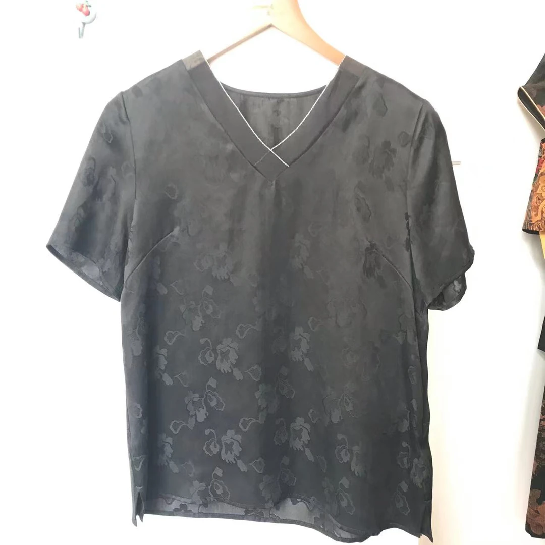 一念自在Q8122002-5桑蚕丝花萝提花上衣套装