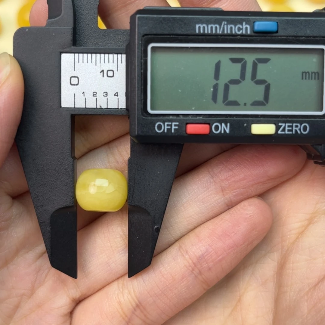 【闪购商品】琥珀裸石未镶嵌