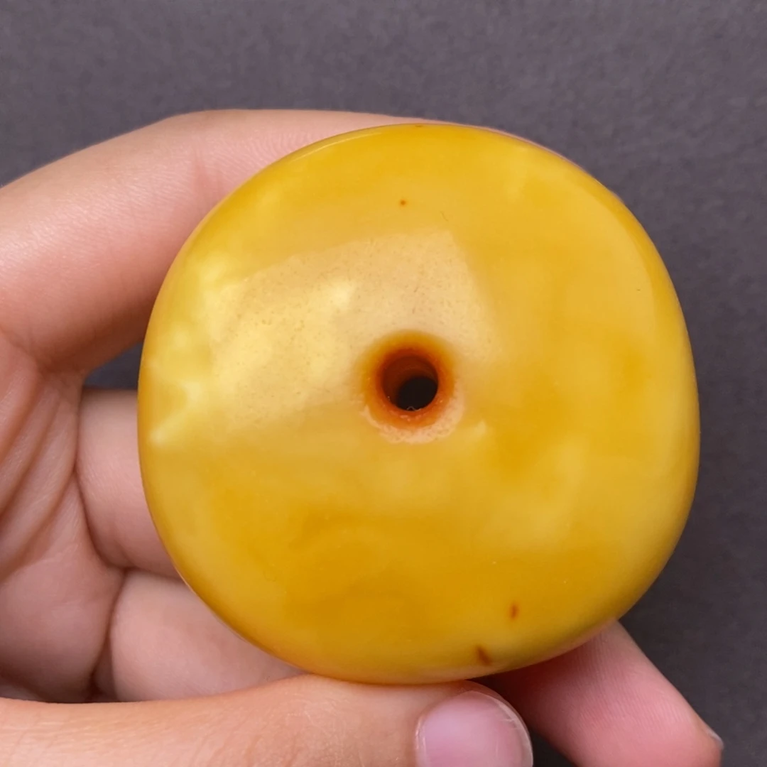 琥珀裸石未镶嵌蜜蜡