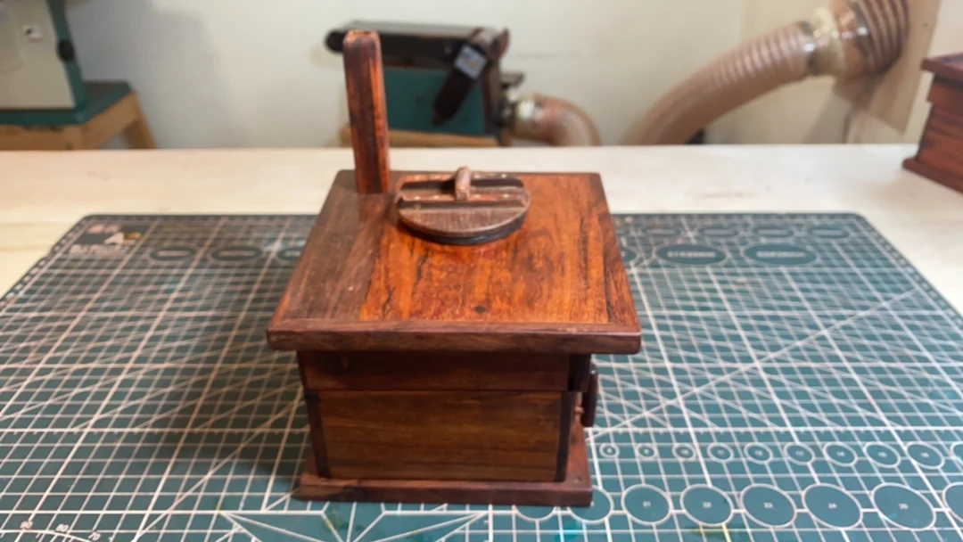 印度雕刻全手工大红小叶紫檀纯手工打造老式灶台老物件工艺品