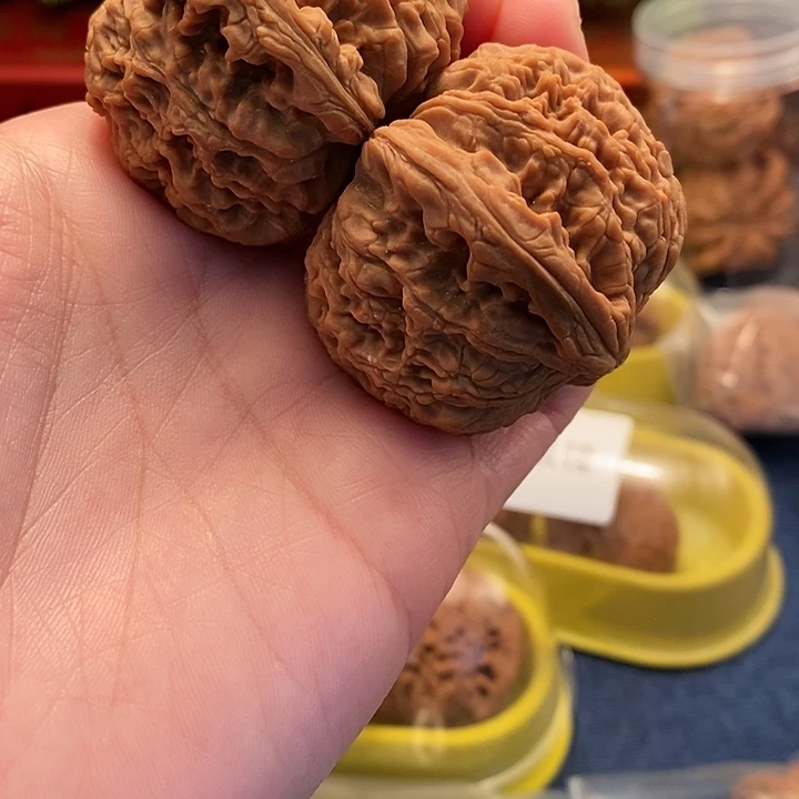 【闪购商品】文玩核桃吊坠虢*韌南疆