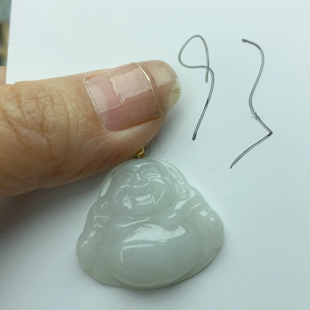 翡翠颈饰未镶嵌佛公