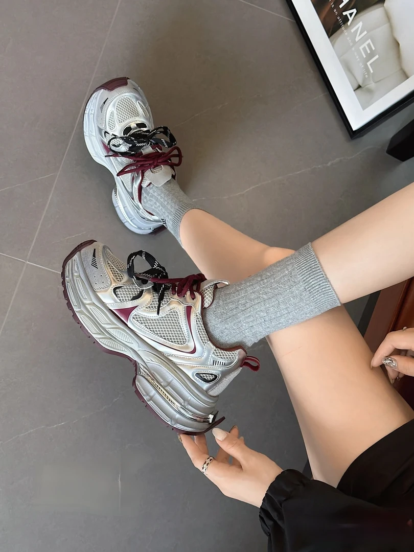 2024爆款韩版真皮女鞋秋季时尚厚底运动鞋拼色百搭老爹休闲鞋女