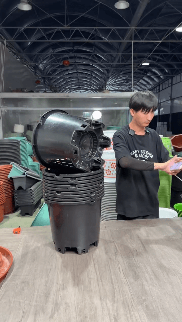 【闪购商品】7加仑多孔盆10个