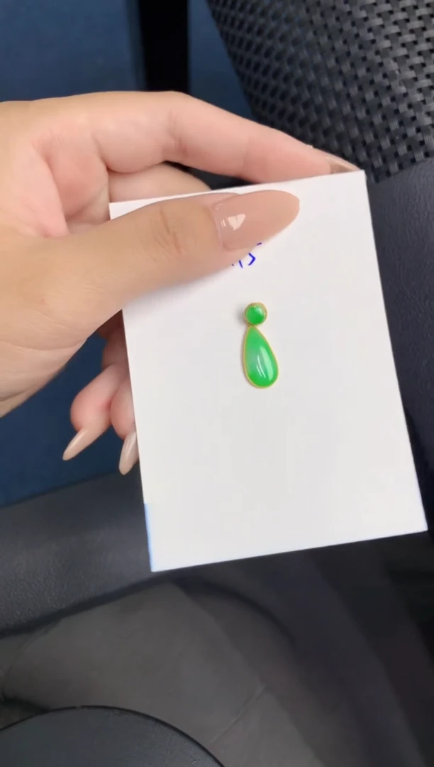 【闪购商品】翡翠颈饰18K金镶嵌000000000