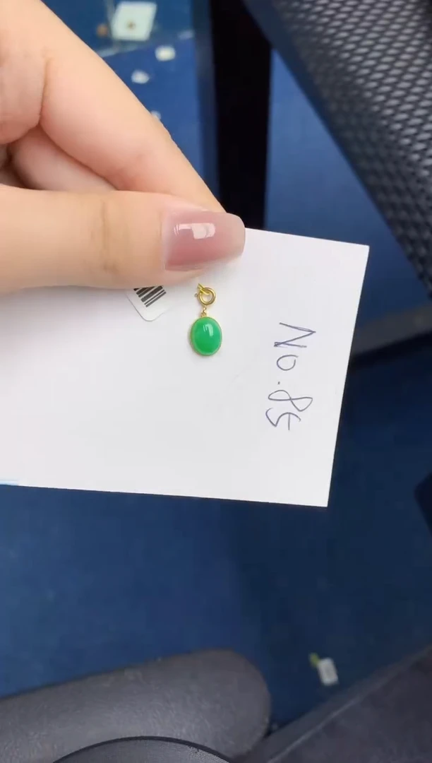 【闪购商品】翡翠颈饰18K金镶嵌000000000