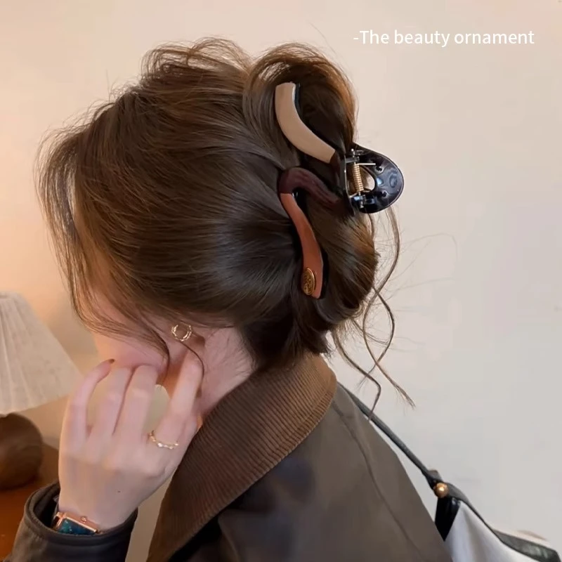 秋冬美拉德撞色大号波浪抓夹女后脑勺高级感盘发夹百搭鲨鱼夹头饰