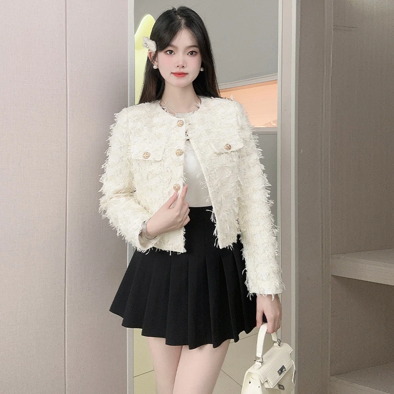 法式白色小香风外套女秋冬2024新款小个子气质名媛高级感短款上衣