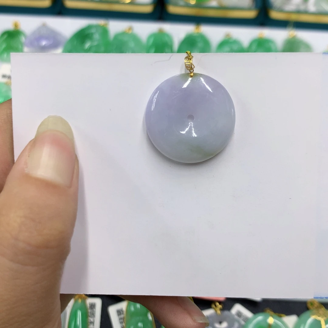 翡翠颈饰18K金镶嵌翡翠