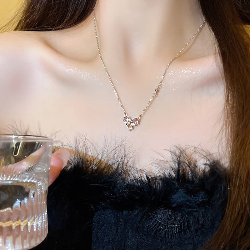 粉色锆石蝴蝶结项链女轻奢小众设计感银色锁骨