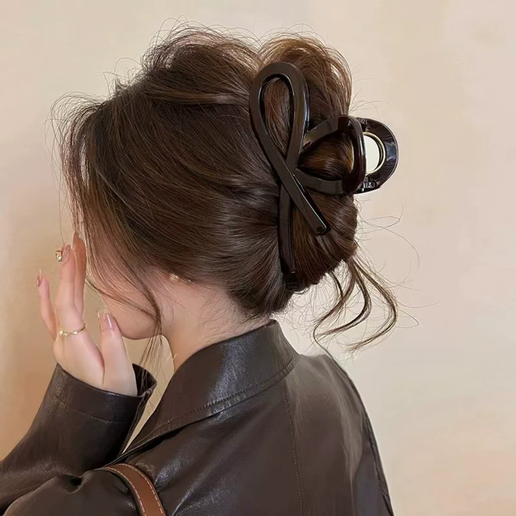 小众设计感半扎发抓气质高级感发夹女2024新款后脑勺盘发抓夹头饰