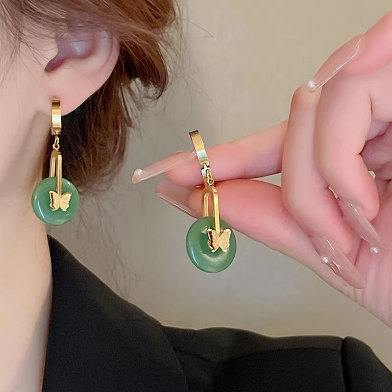 钛钢布艺耳饰 【B159】钛钢金色马蹄扣绿石石蝴蝶耳环