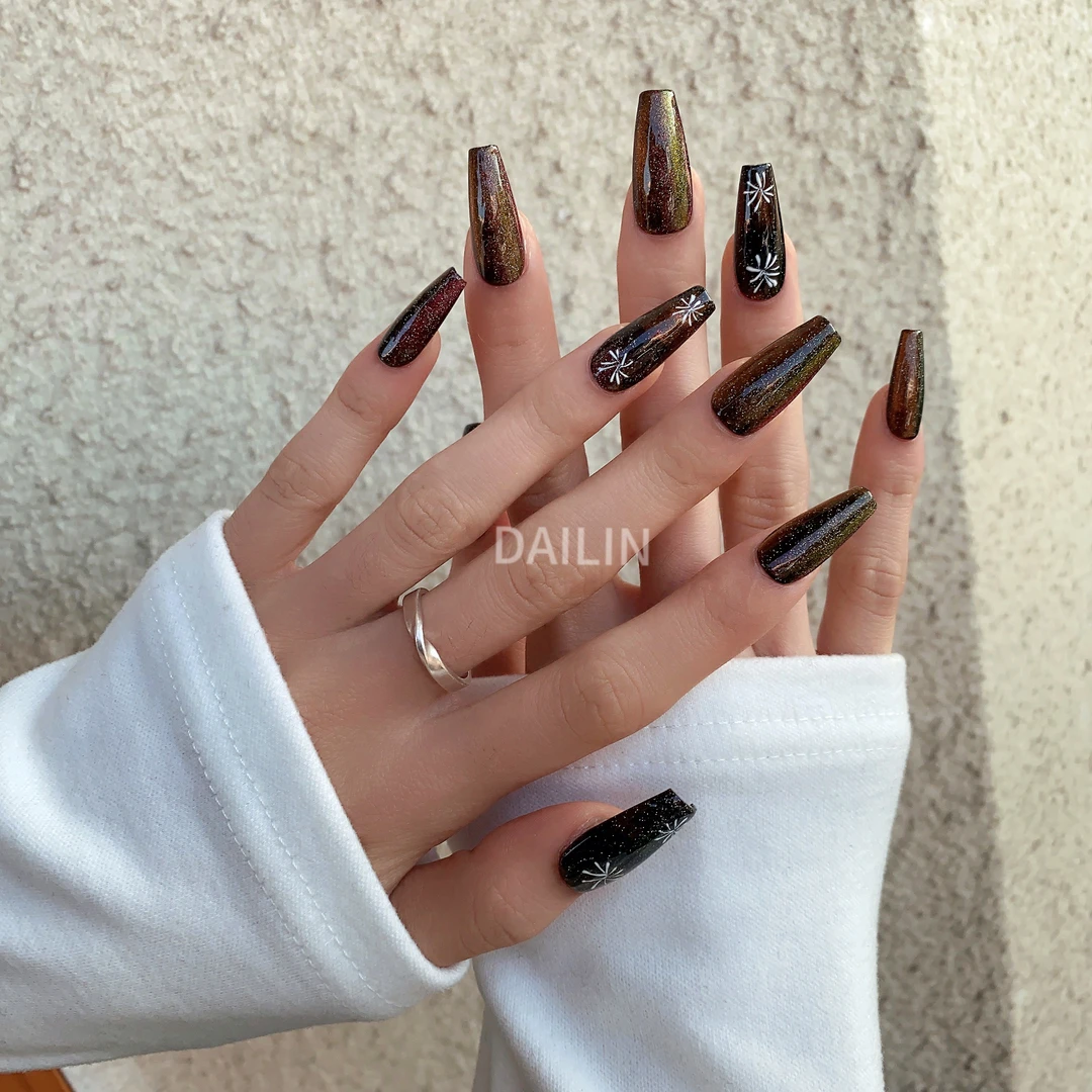 【璀璨烟花】黛琳DAILIN•秋冬高级显白穿戴甲中长款ins风爆闪