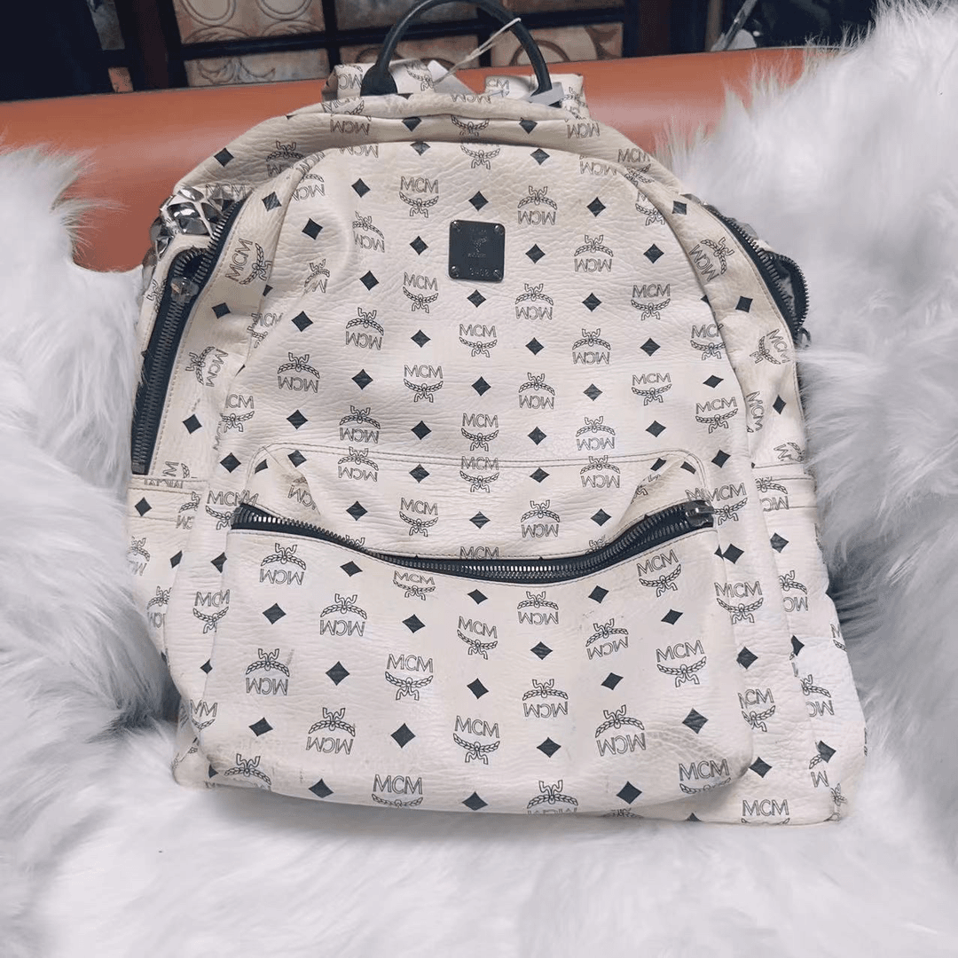 95新 MCM mcm 百搭款白色双肩包A0314-