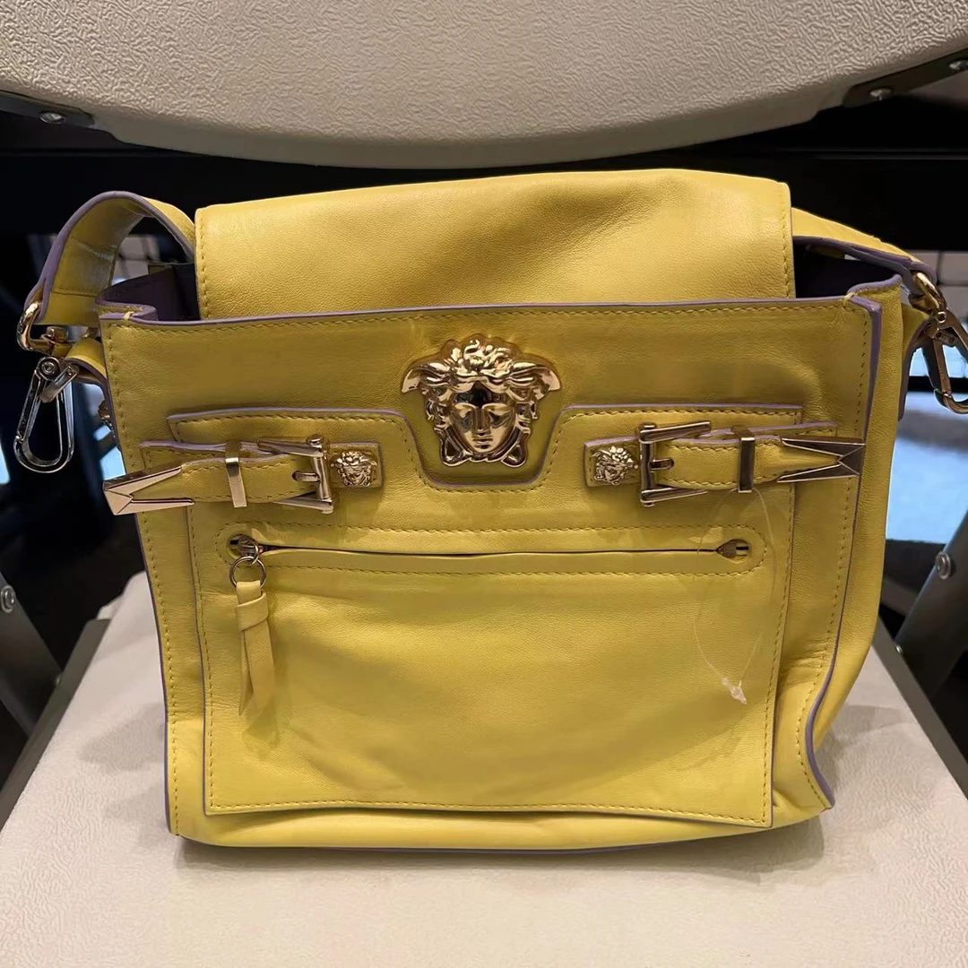 95新 Versace/范思哲 范思哲斜挎包黄色-
