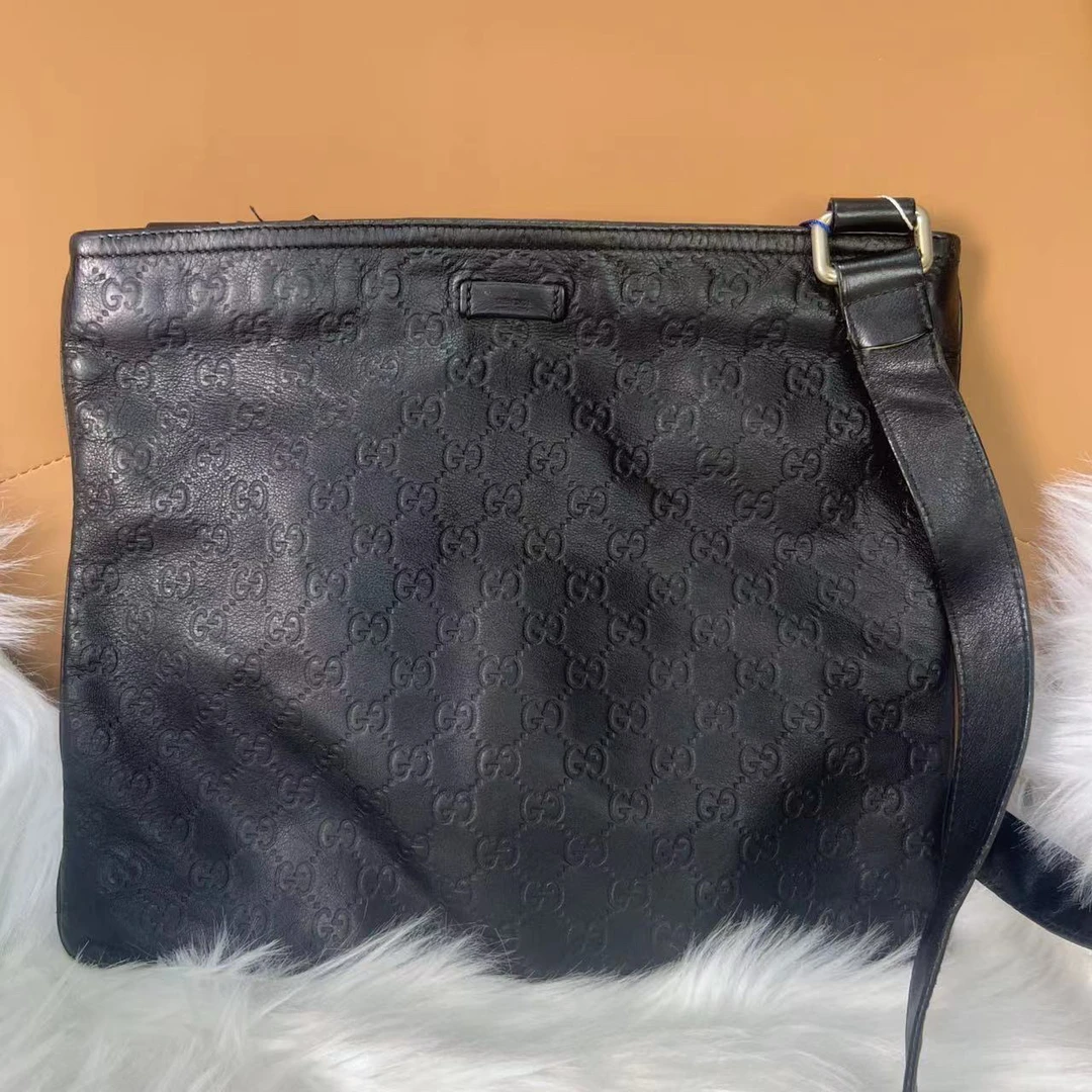 95新 GUCCI/古驰 古驰 百搭款黑色满log单肩包G