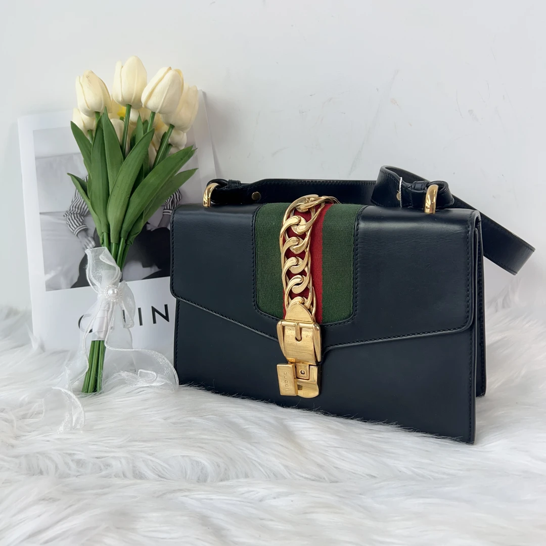 95新 GUCCI/古驰 古驰塞尔维亚黑色中号百搭单肩包