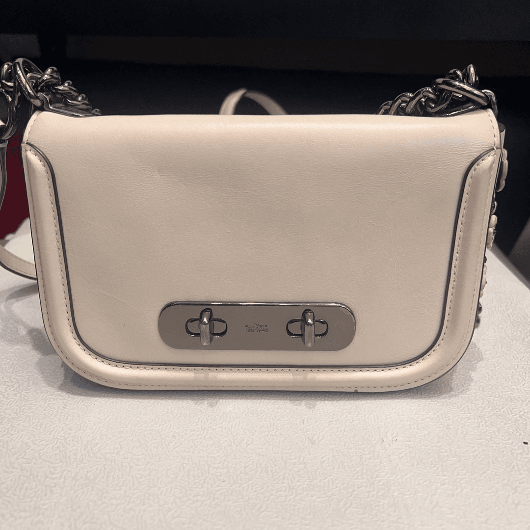 95新 COACH/蔻驰 95新 COACH/蔻驰 蔻驰 白色时尚百搭斜挎链条包-