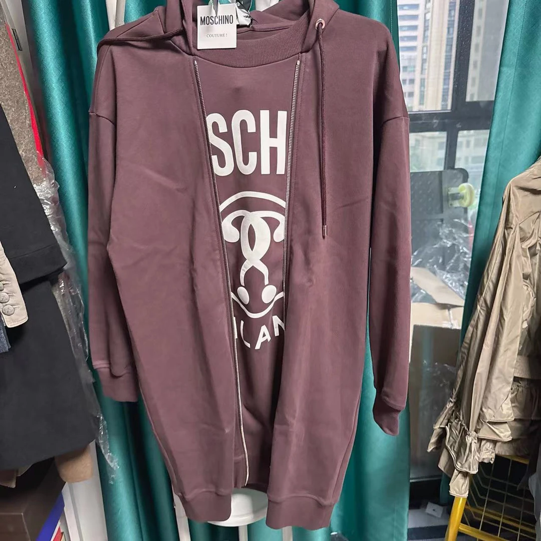 99新 MOSCHINO 莫斯奇诺深咖色休闲连衣帽卫衣865号-