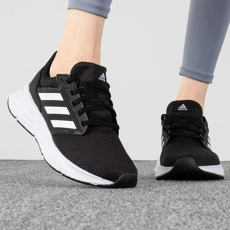 Adidas阿迪达斯女鞋2024新款 GALAXY6W舒适耐磨跑步鞋GW3847