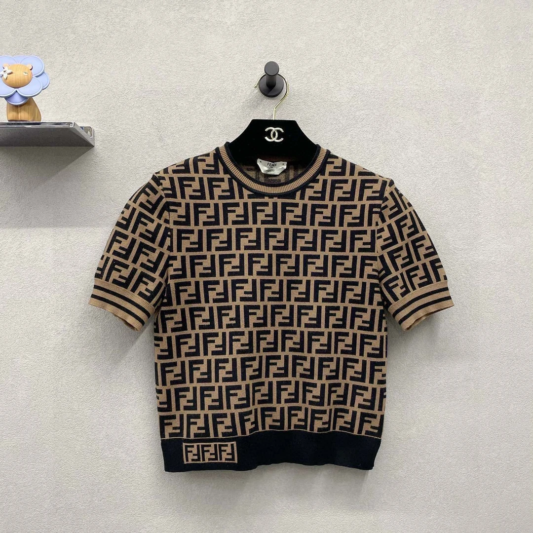 FENDI/芬迪满印老花针织短袖 时尚百搭 上身舒服 休闲舒适
