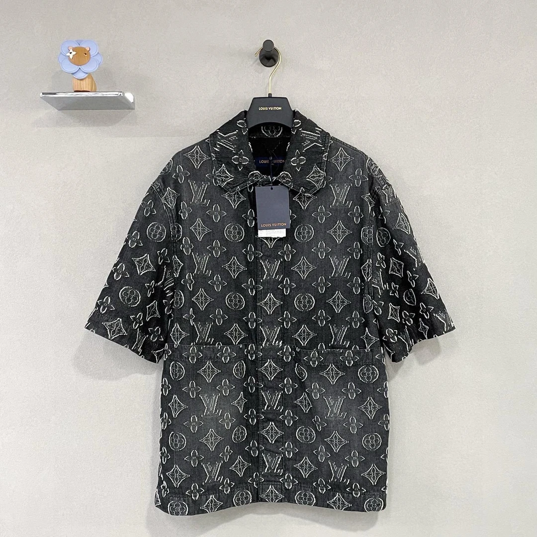 LouisVuitton/路易威登王鹤棣同款 黑色满印牛仔短袖 时尚休闲