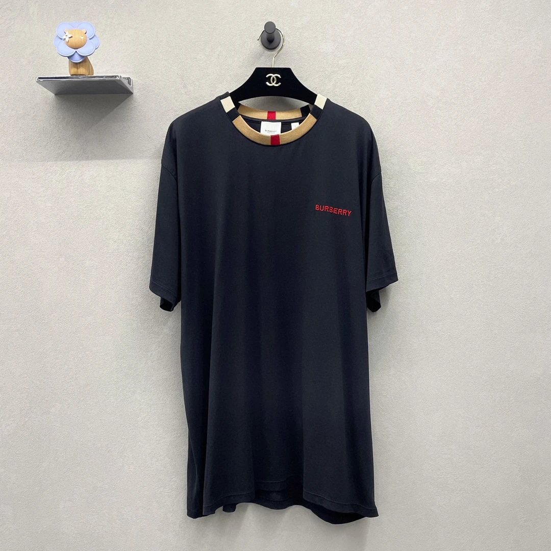 BURBERRY/博柏利黑色短袖 经典耐看  休闲百搭 时尚潮流