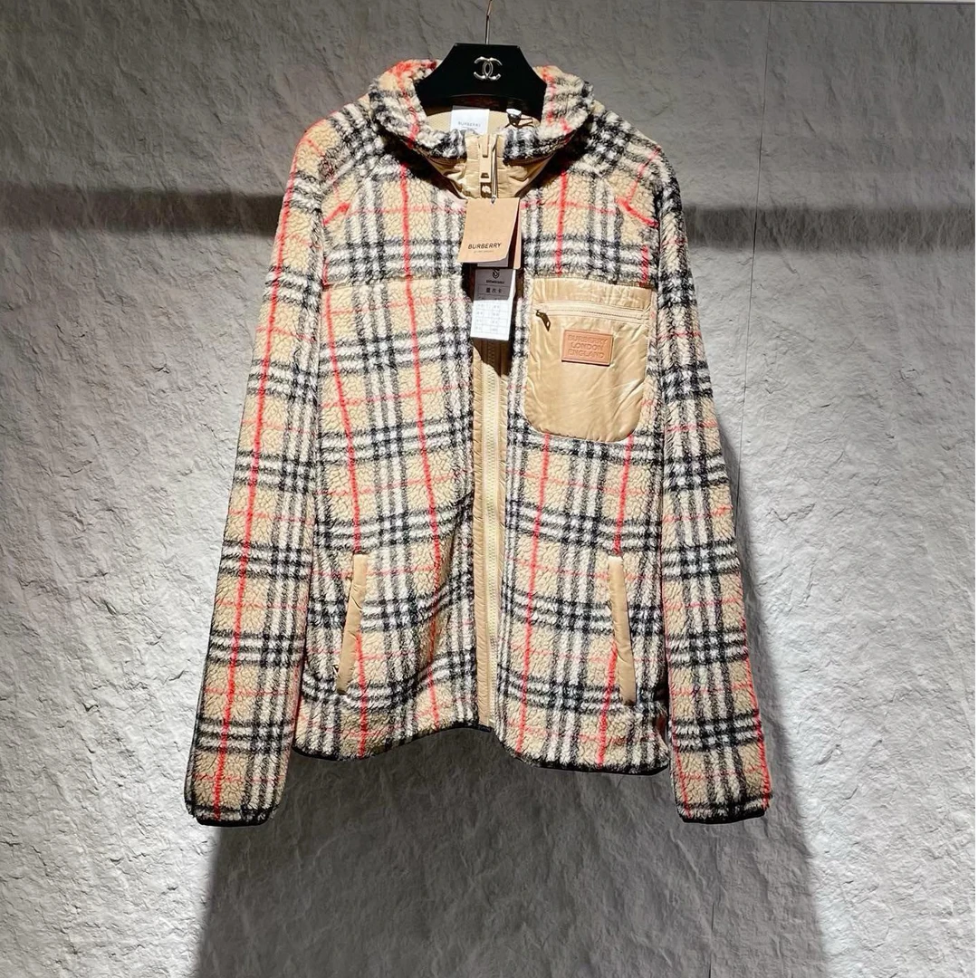 BURBERRY/博柏利经典格纹羊羔外套 潮流百搭 时尚/95新/QH001134