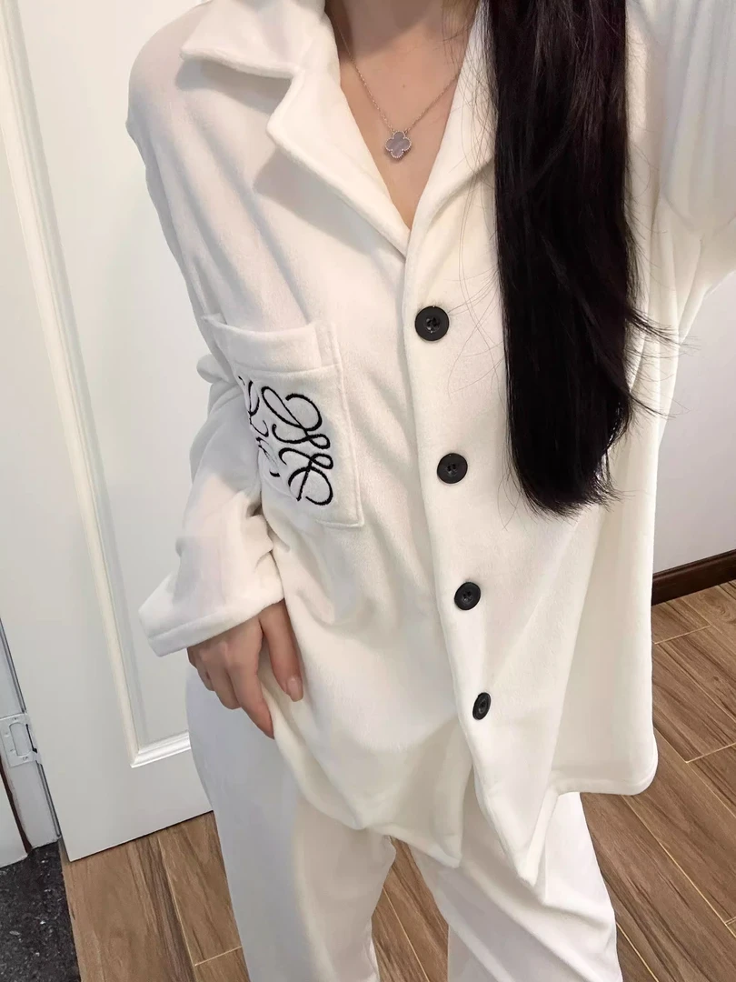 韩版德绒睡衣女款秋冬季加绒加厚保暖长袖长裤家居服大码套装外穿