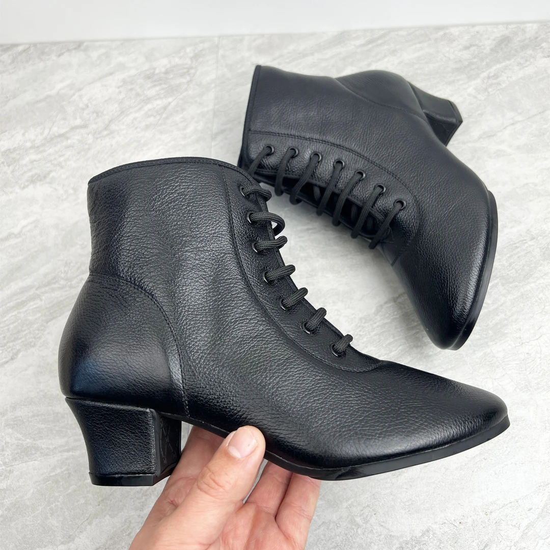 真皮摩登舞短靴软底跳舞鞋秋冬新款拉丁舞鞋中跟水兵舞专业舞蹈靴