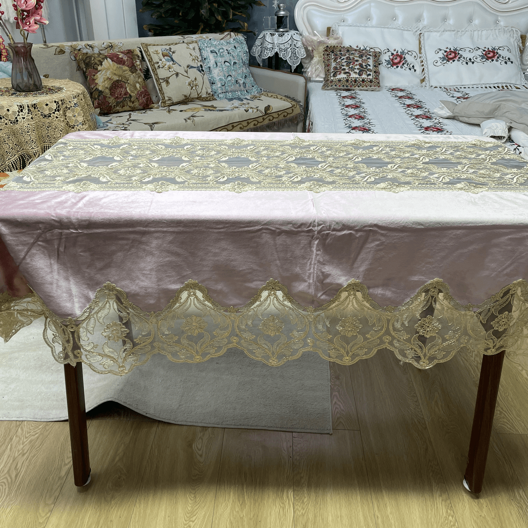 DY009-22金丝绒(130*180cm长方）粉色金丝绒车轱绣桌布