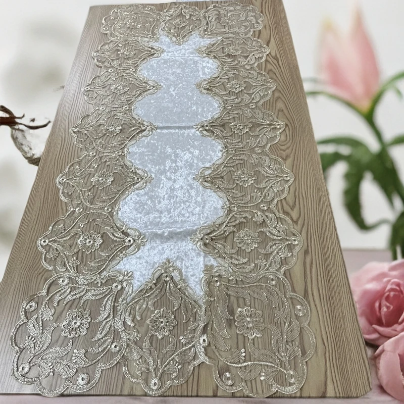 DY009-14金丝绒(60*120cm长方 ）米色车轱绣桌旗