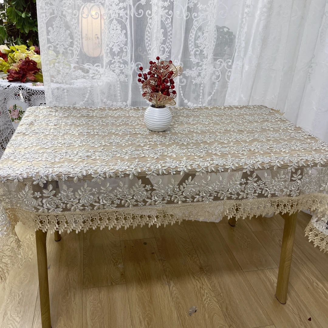 DY016-7丝光线（130*180cm长方）米色银边牡丹刺绣花边桌布