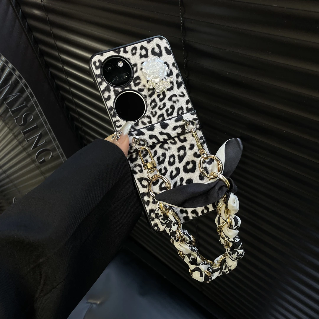 适用华为P50pocket手机壳铰链全包黑白豹纹贴皮壳PocketS外壳潮流