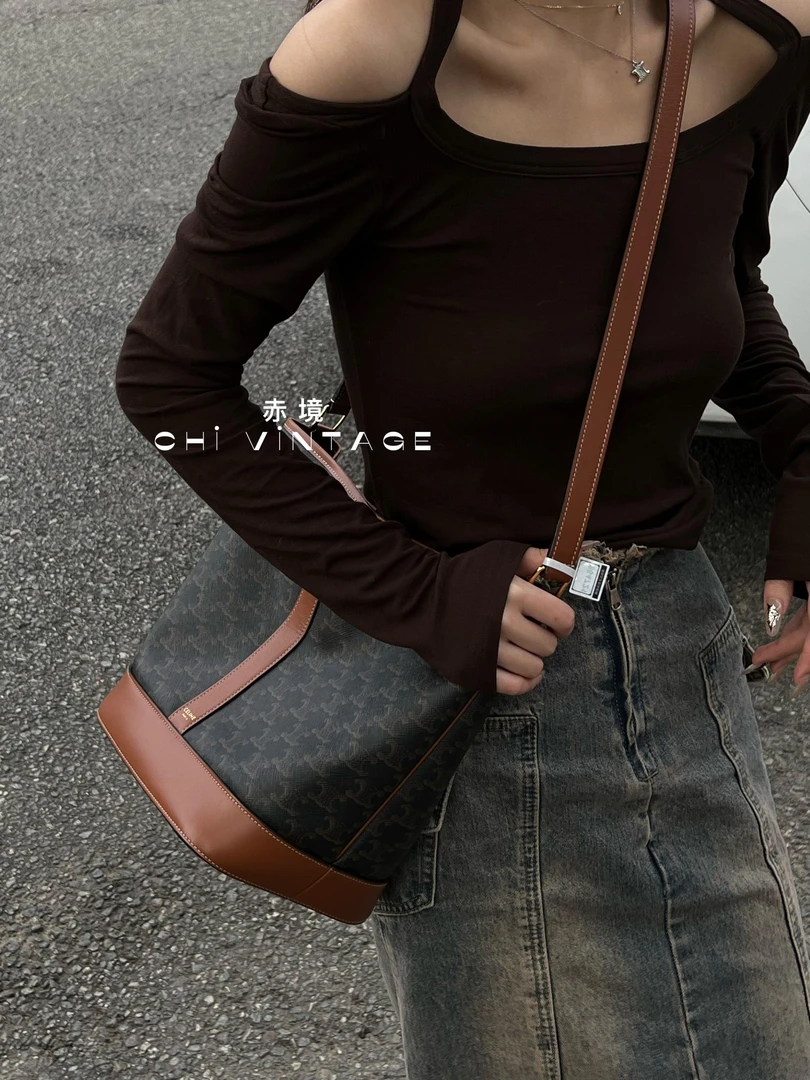 95新 Celine/思琳 9799 老花水桶斜挎包时尚休闲经典百搭