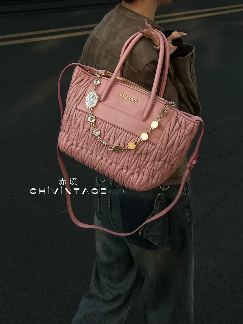 95新 MIU MIU/缪缪 7934 粉色褶皱菜篮子手提包