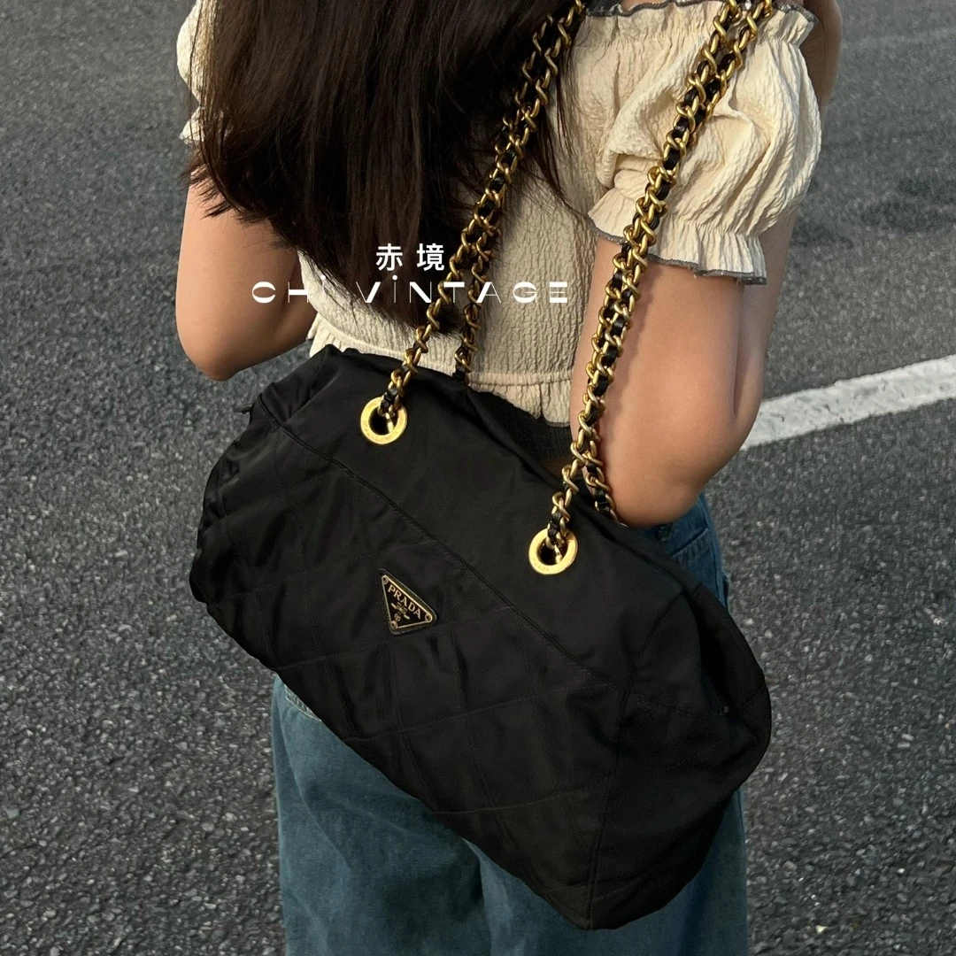 95新 Prada/普拉达 8776 黑金降落伞35时尚小众