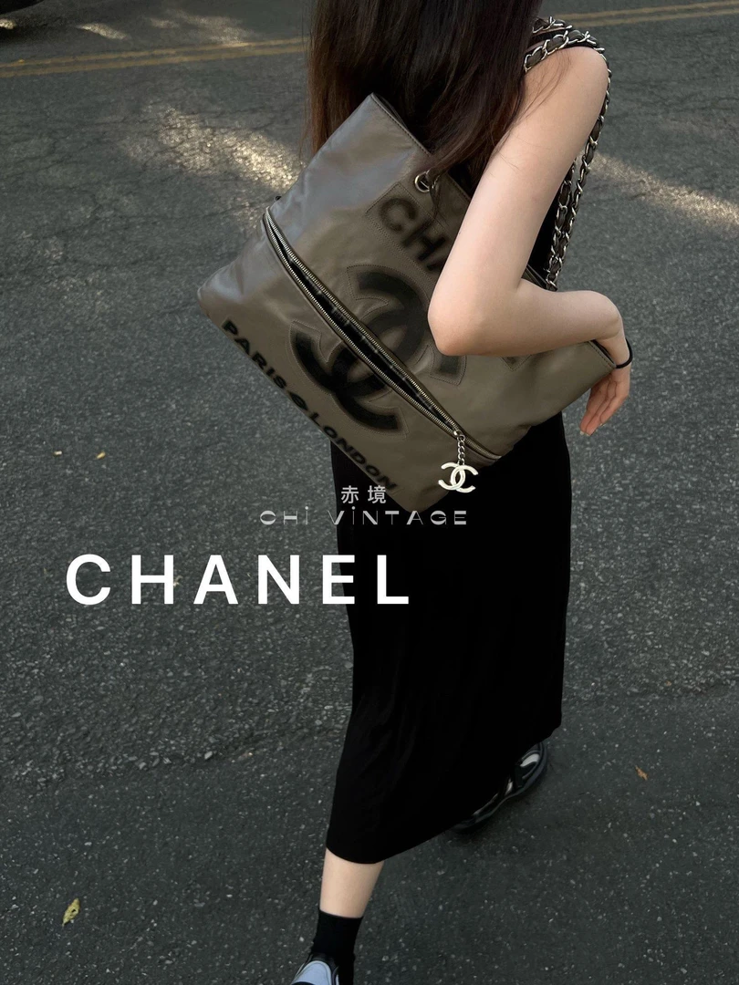 95新 Chanel/香奈儿 9318 巧克力棕色涂鸦机场单肩