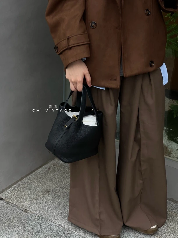 95新 Hermes/爱马仕 9230 全套 HERMES 黑金 picotin18 手提包